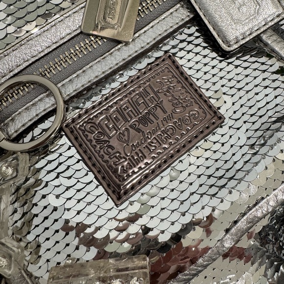 RARE Vintage New Coach Poppy Limited Edition Sequin Spotlight Silver Tote #13821 - Picture 8 of 16